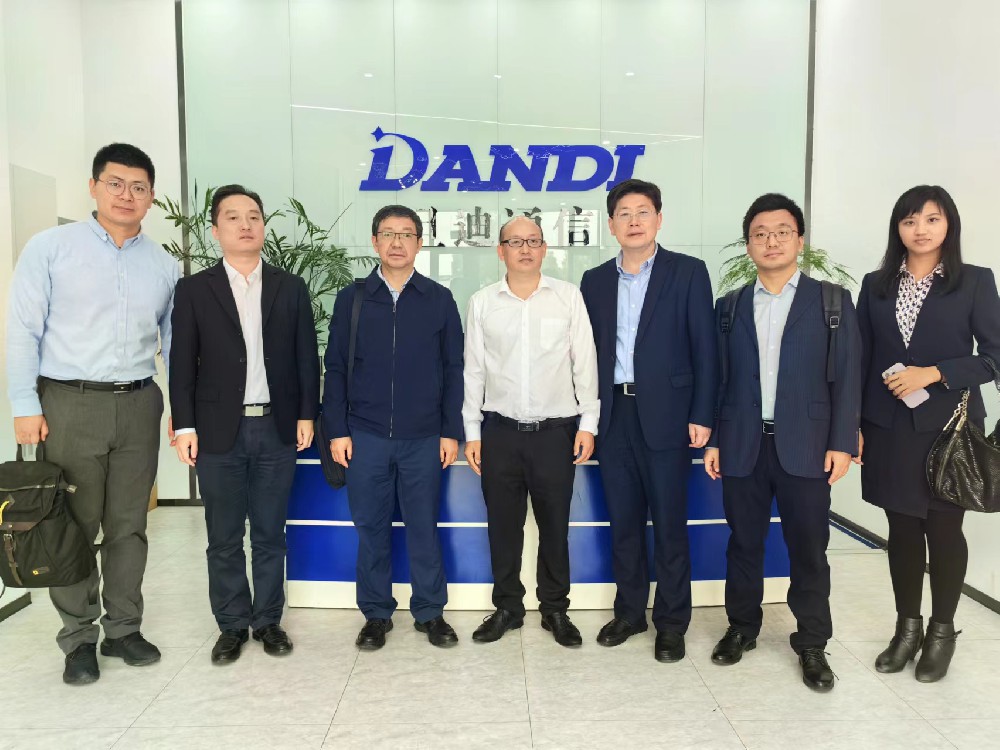 北方工業(yè)公司代表團及上海市松江區區經(jīng)委領(lǐng)導一行蒞臨旦迪參觀(guān)考察”